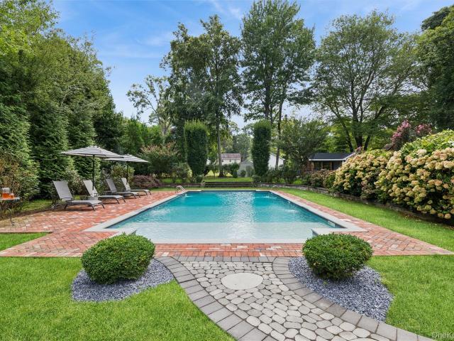 351 Forest Lane