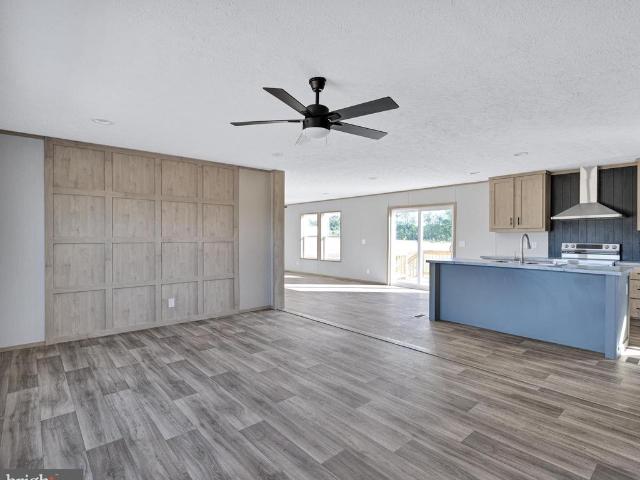 351 moorefield rd