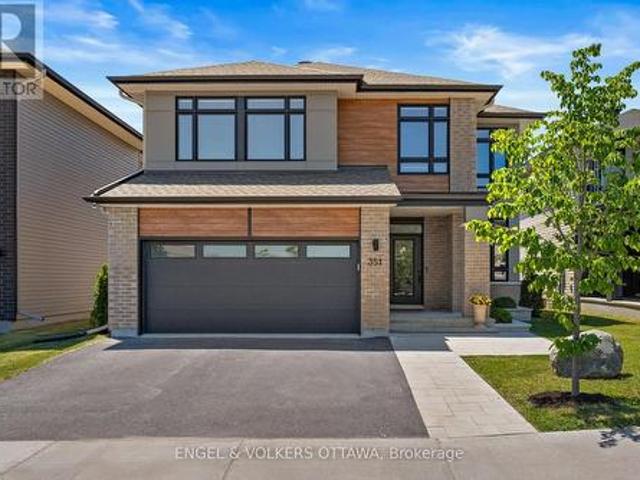351 Shuttleworth Drive, Ottawa, ON, K1T 0T6 house for sale | Listing ID X13579 | Royal LePage