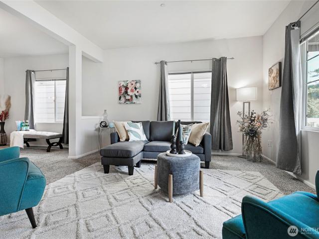 351 Tremont Avenue # 102
