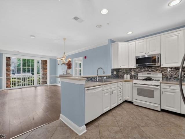 351 Victoria Drive
