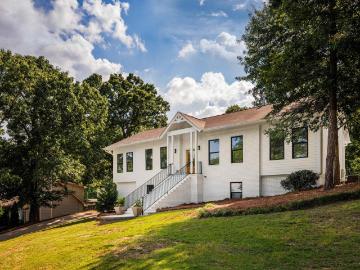 3524 Great Oak Lane