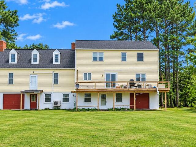 35257 Cats Point Lane
