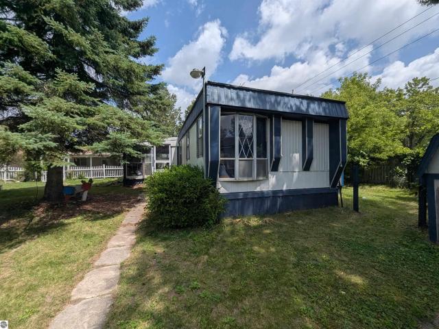 3525 East City Limits Road