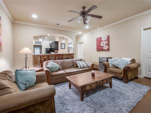 3525 General, College Station, TX 77845 | MLS #25012