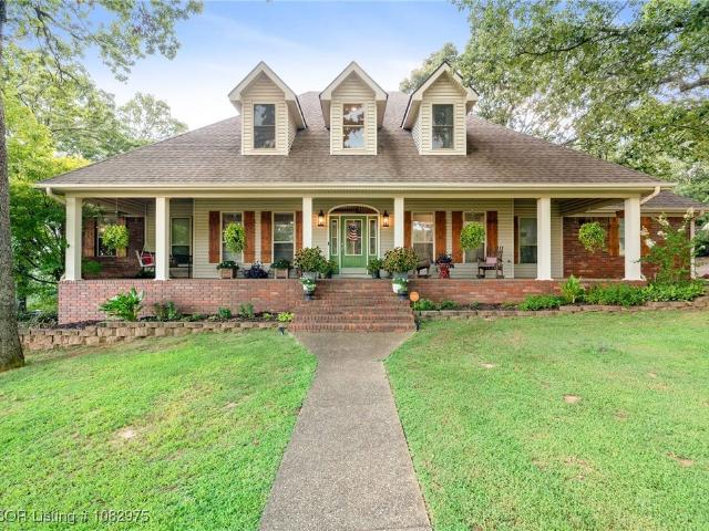 3525 Golf Course Drive