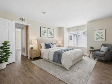 3525 Grove 220