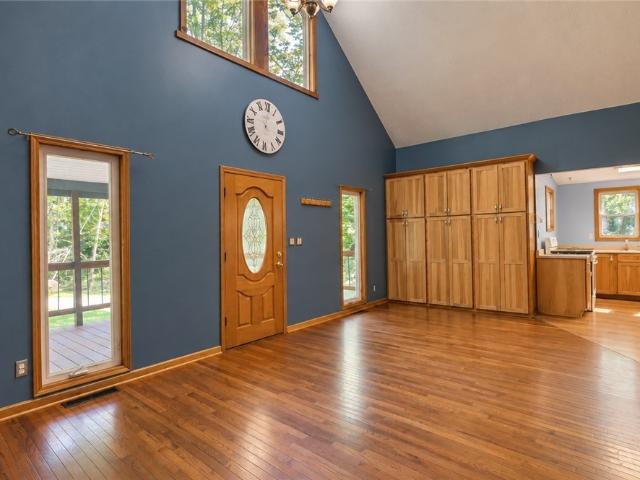 3525 Hooper Road NE