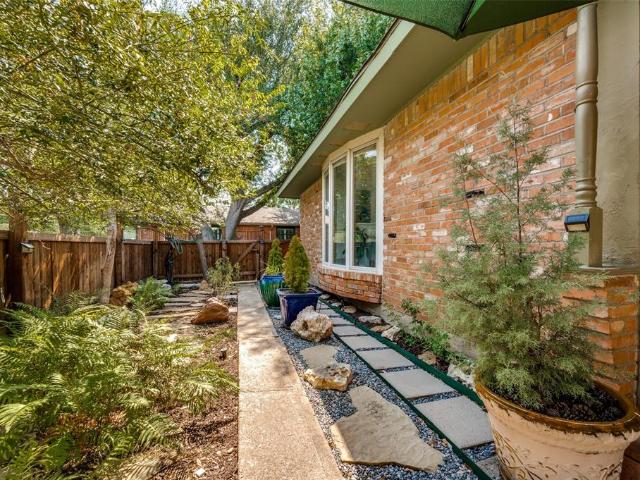 3525 Timberview Road