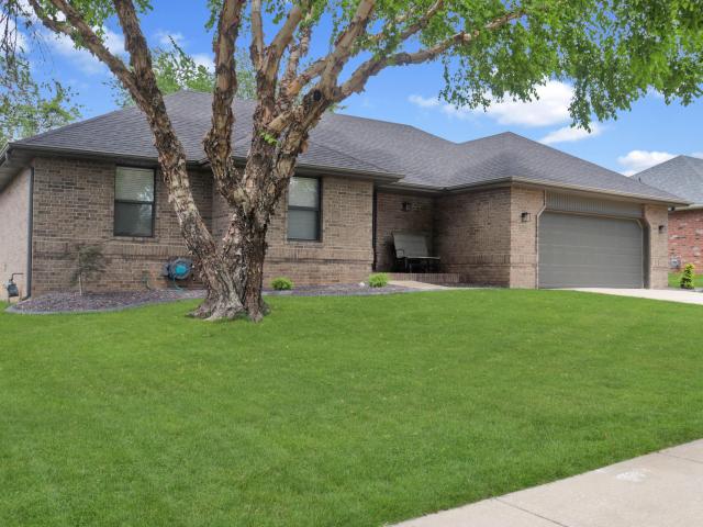 3525 W Village Terrace