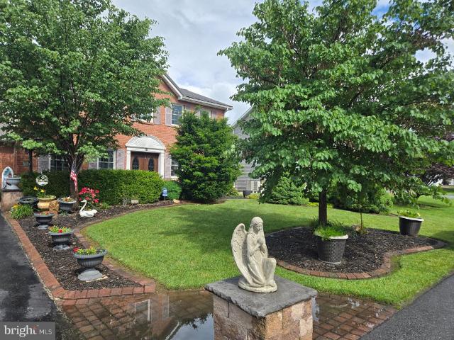3526 Turnberry Drive