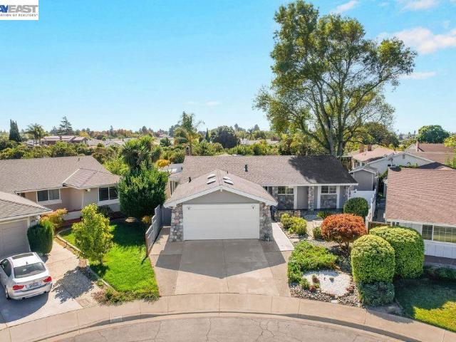 35273 Gawain Ct
