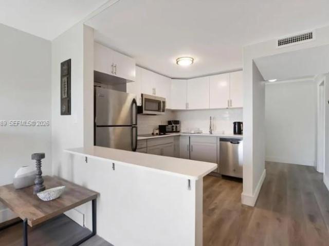 3527 NE 168th St, Unit 409, North Miami Beach, FL 33160 | MLS #A12004