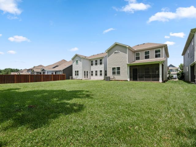 3527 Desinda Dr