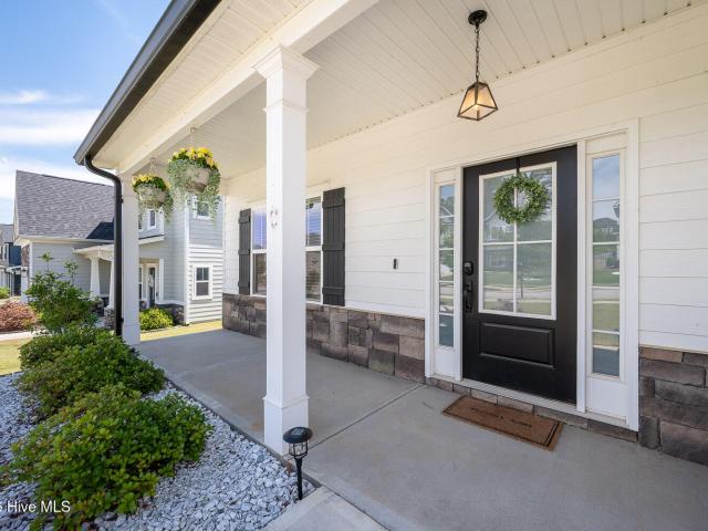 3528 Hilltop Trail