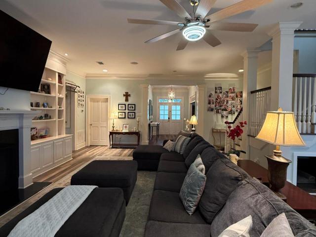 3529 Montgomery Lane
