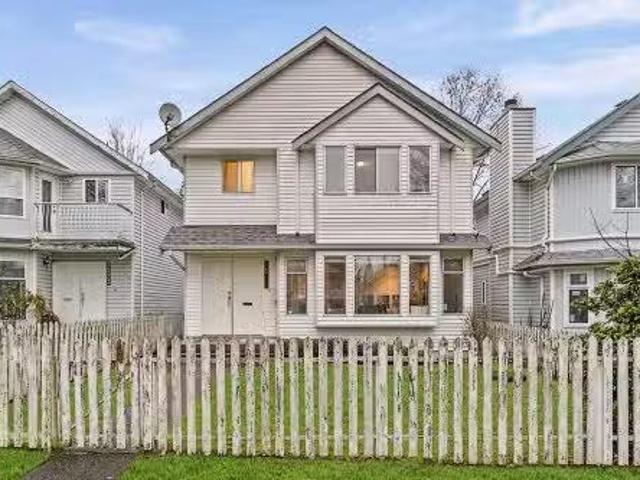 3529 Napier Street, Vancouver, BC, V5K 2X8 house for sale L.