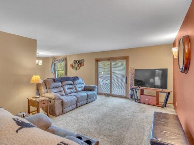3520 Highcliff Cir