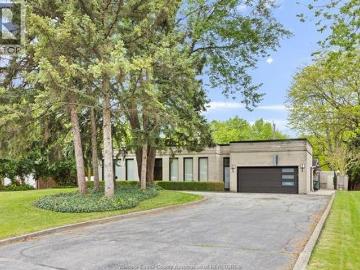 3521 Ouellette, Windsor, ON, N9E 3M3 house for sale | Listing ID 26013 | Royal LePage