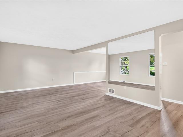3521 Cedar Ridge Rd