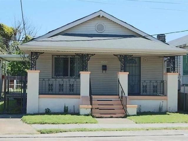3521 Paris Ave, New Orleans, LA 70122