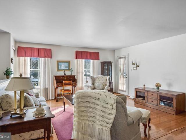 3522 B Neils Court