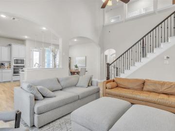 3522 Ridgecross Drive