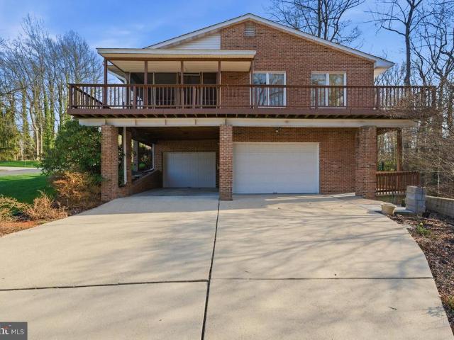 3523 Hilltop Drive