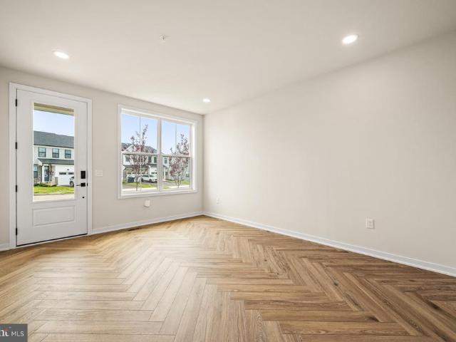 352 Aspen Way