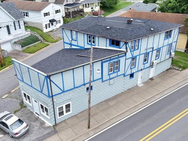 352 Dunkard Ave, Westover, WV 26501