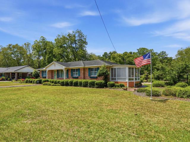 352 E Main Street