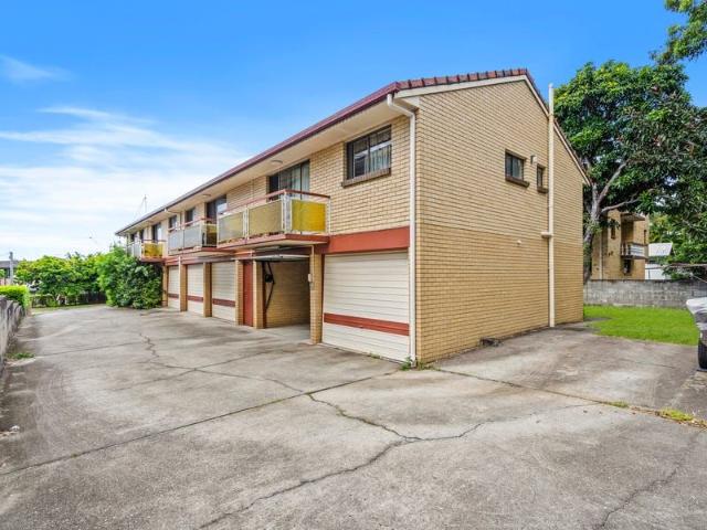 3/52 Hilltop Avenue, CHERMSIDE, QLD 4032
