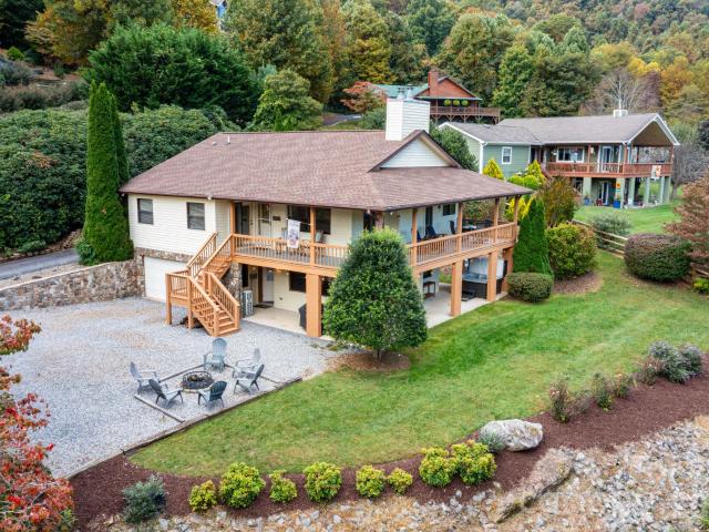 352 Lewis Lane