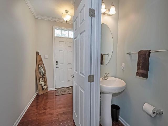 352 Maple Ridge