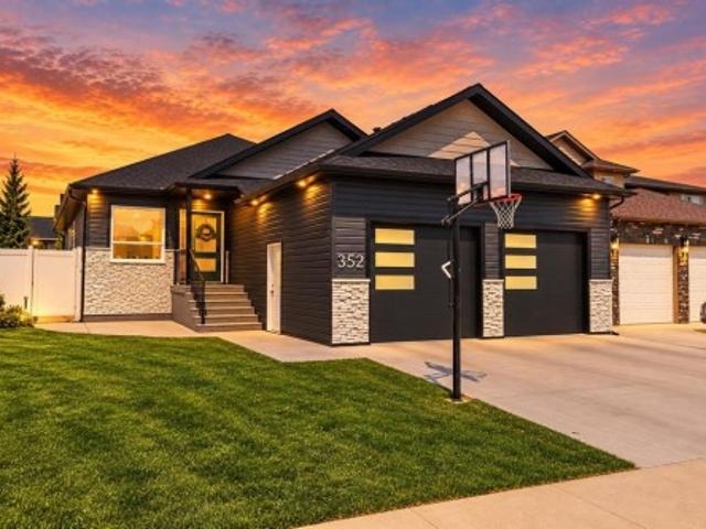 352 Somerside Crescent Se, Medicine Hat, AB, T1B 0N3 house for sale | Listing ID A2344 | Royal LePage