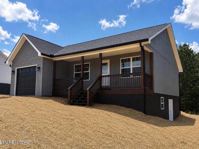 352 Sweetsprings Rd