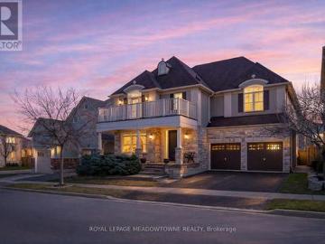 House for sale in Halton - Garden