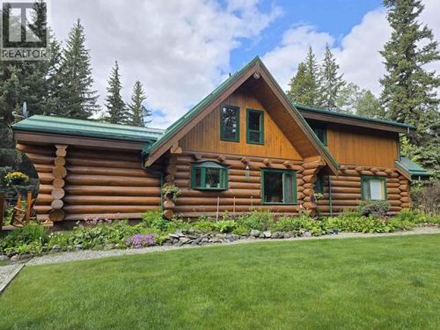 3535 Crooked Creek Road, Valemount, BC, V0E 2Z0 house for sale | Listing ID R3137 | Royal LePage