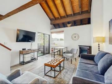 3535 Lake Tahoe Blvd, Unit 327, South Lake Tahoe, CA 96150 | MLS #142509