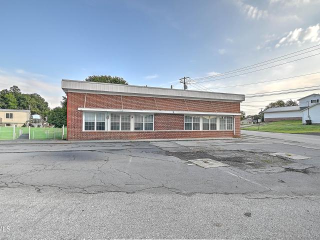 3536/3 West Walnut Street