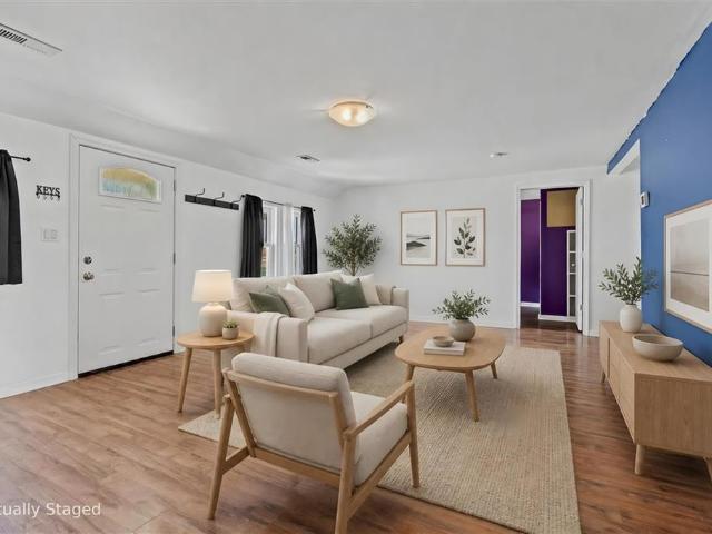 35317 Floyd Circle