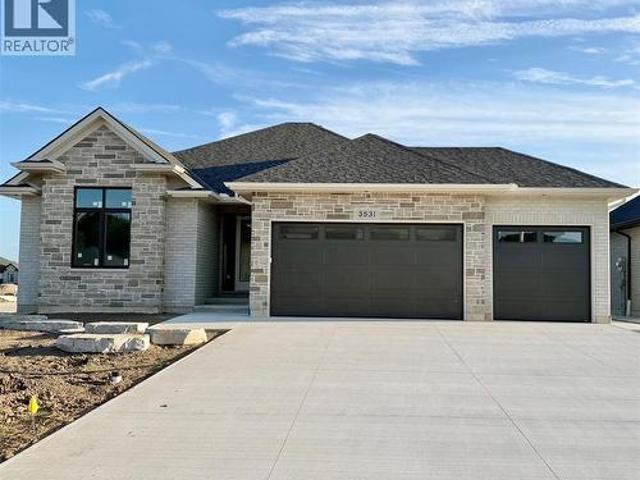 3531 Rowdy Road, Plympton Wyoming, ON, N0N 1E0 house for sale | Listing ID 26022 | Royal LePage