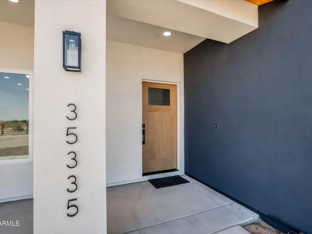 35335 W MCNEIL Street