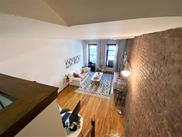 353 Amsterdam Ave, 1 bed, 1 full bath