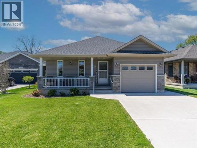 353 Gables Avenue, Enniskillen, ON, N0N 1R0 house for sale | Listing ID 26021 | Royal LePage