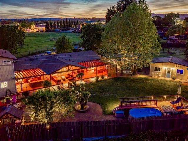 353 Patrick Ln, Windsor, CA 95492 | MLS #326024
