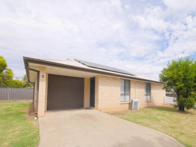 3/53 WELLINGTON STREET, COWRA