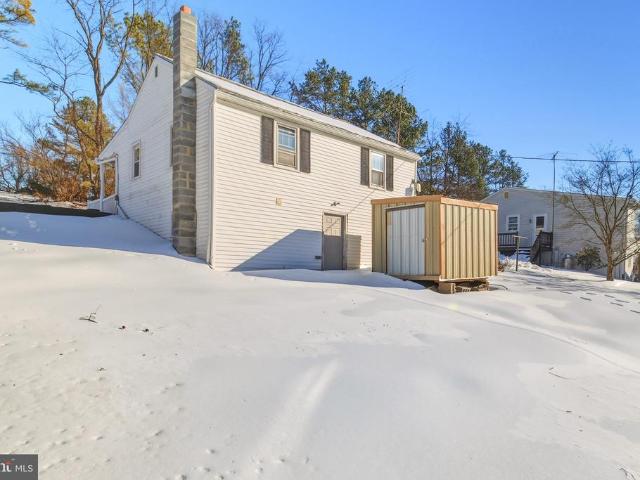 353 Turkey Knob Road