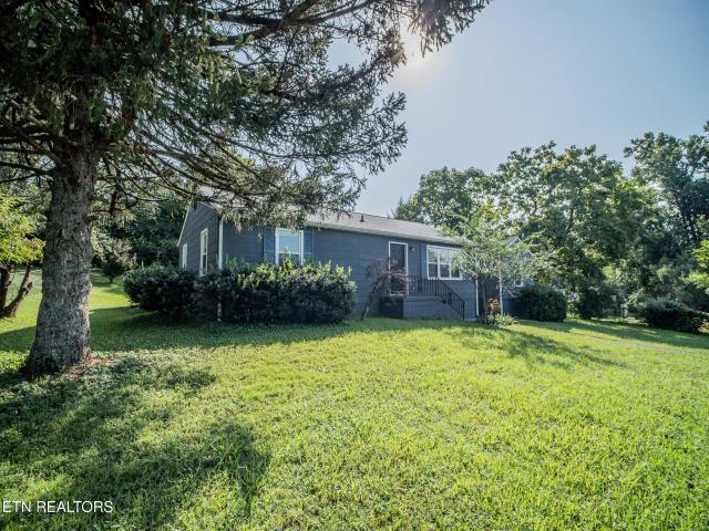353 Volena Place