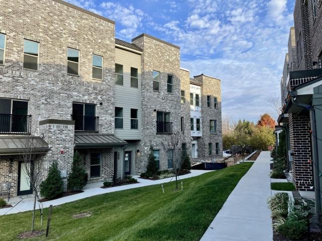 353B Wellows Chase